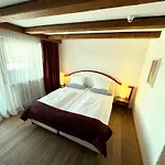 Hocheder 4* Зеефельд в Тироле