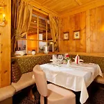 Hocheder Отель 4*