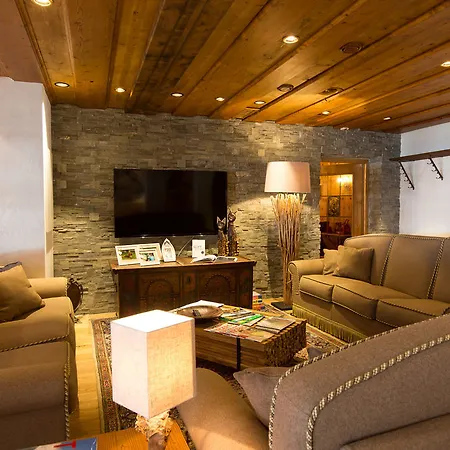 מלון Hocheder 4*