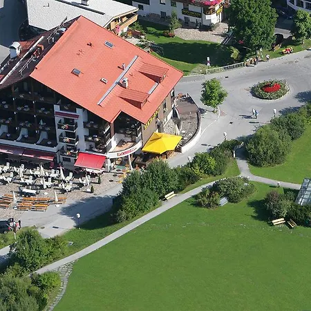 Hocheder Hotel 4*