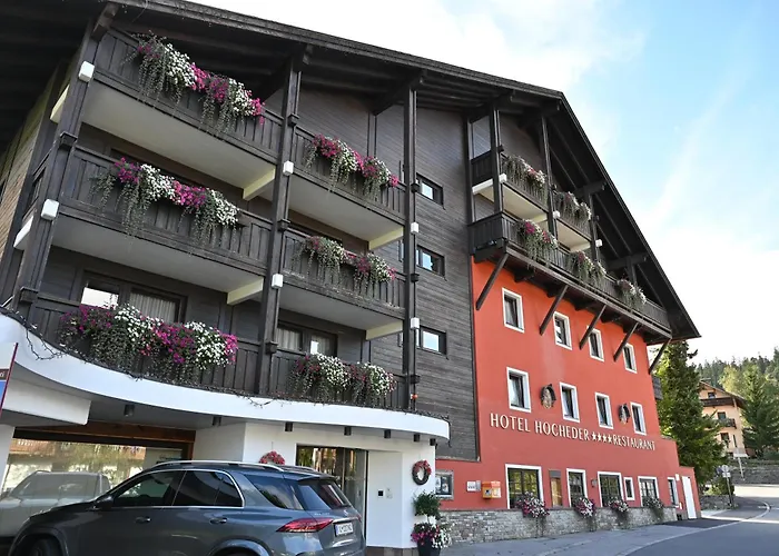 Hocheder Готель 4*